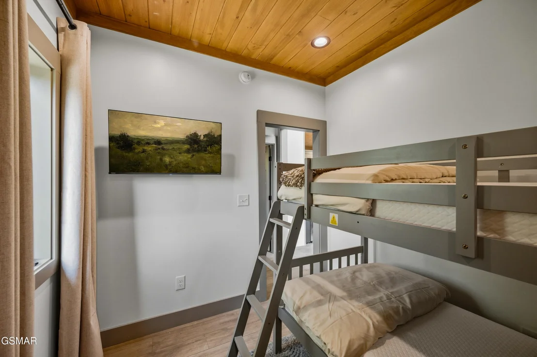 Photo of 3839 Revetta Circle