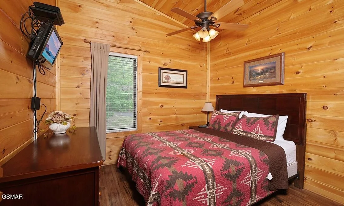 Photo of 623 Iron Mountain Road