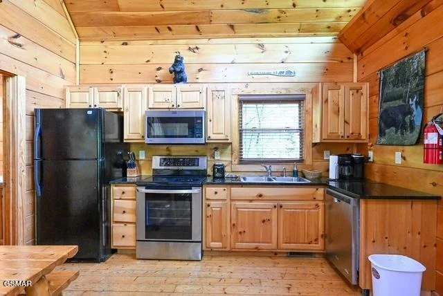 Photo of 1920 Buckeye View Way