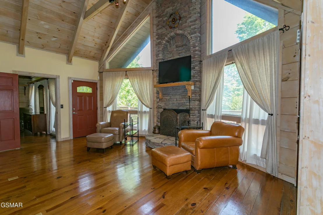Photo of 4482 Whetstone Road