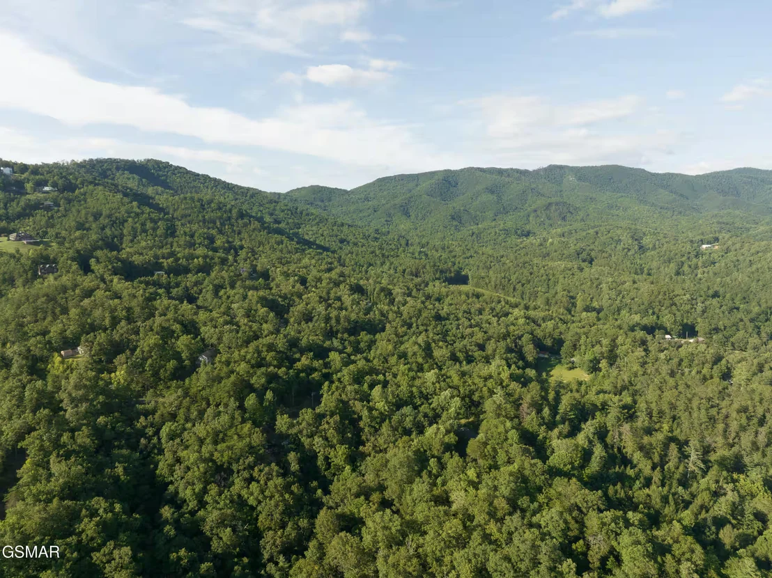 Photo of 1065 Shell Mountain Road