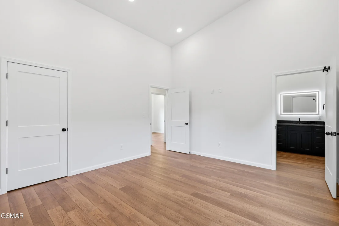 Photo of 203 Granite Drive