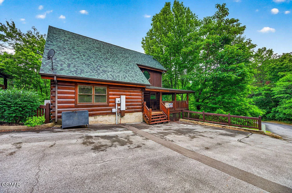 Photo of 2024 Bear Haven Way