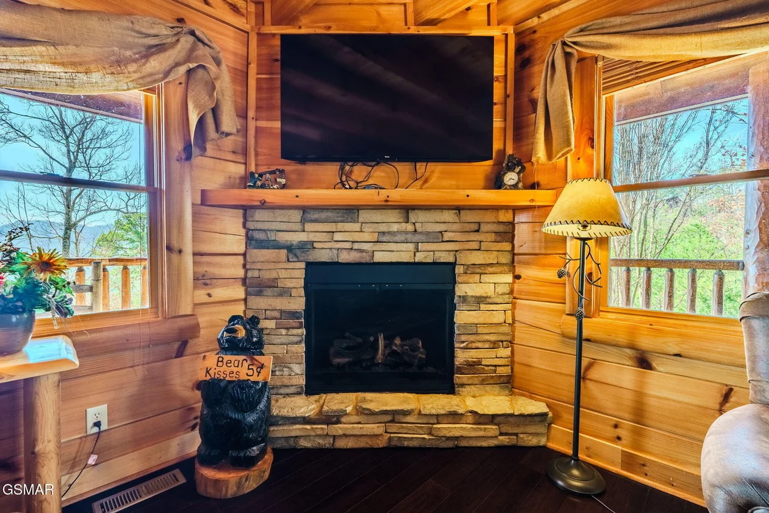 Photo of 2453 Hackberry Drive
