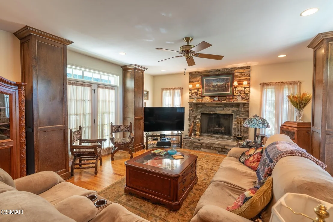 Photo of 3130 Kulpan Way
