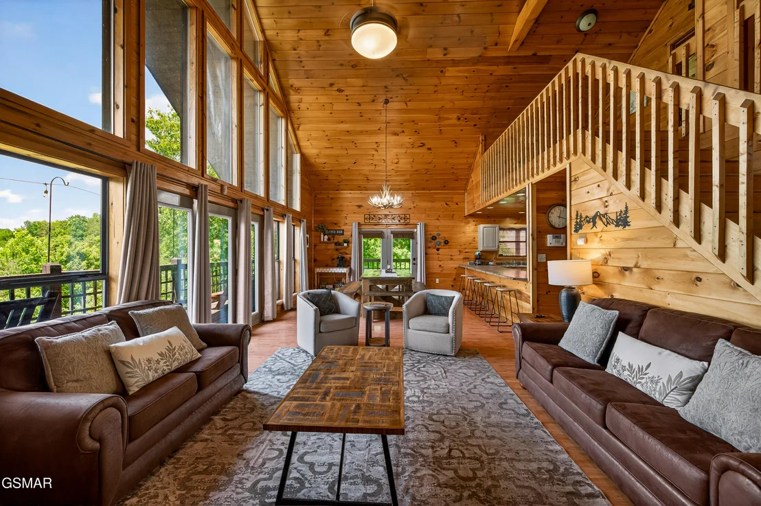 Photo of 2428 Breezy Road