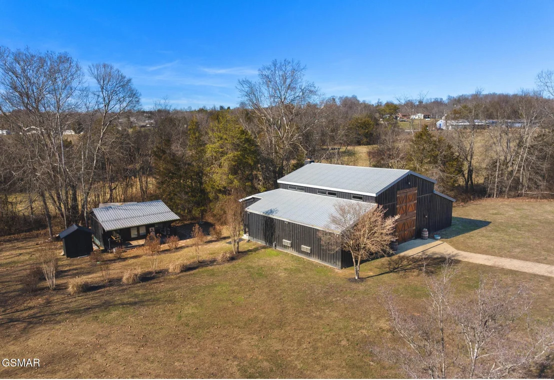 Photo of 740 Pollard Road
