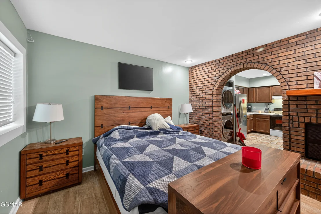 Photo of 2315 Headrick Lead