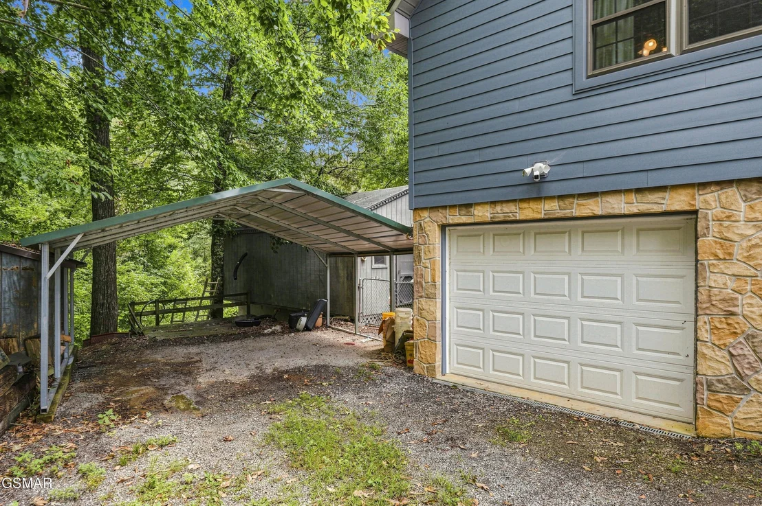 Photo of 2459 Amanda Lane
