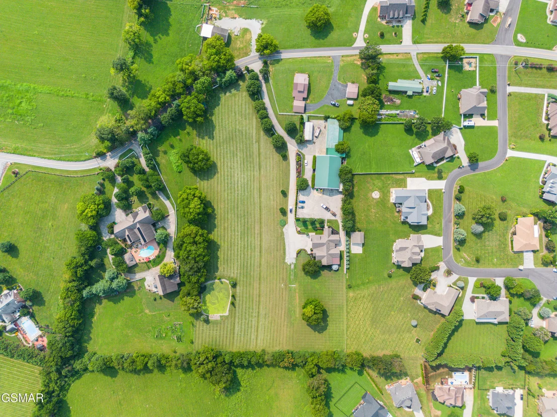 Photo of 2399 McCleary Road