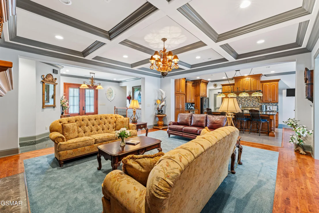 Photo of 2399 McCleary Road