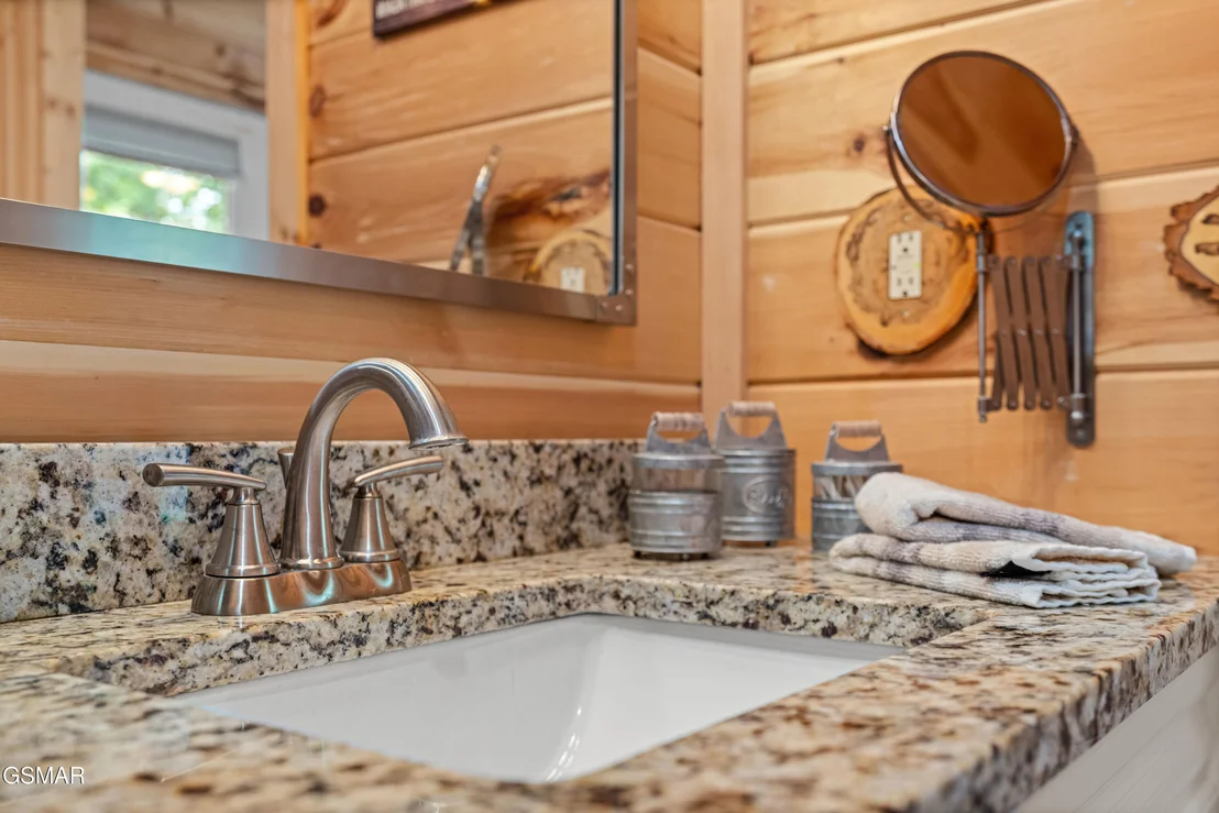 Photo of 3851 Mistletoe Loop