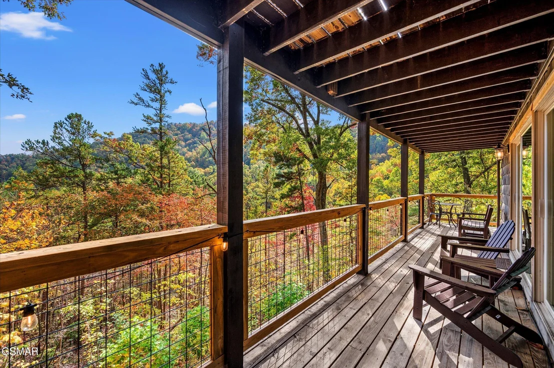 Photo of 2758 Overholt Trail