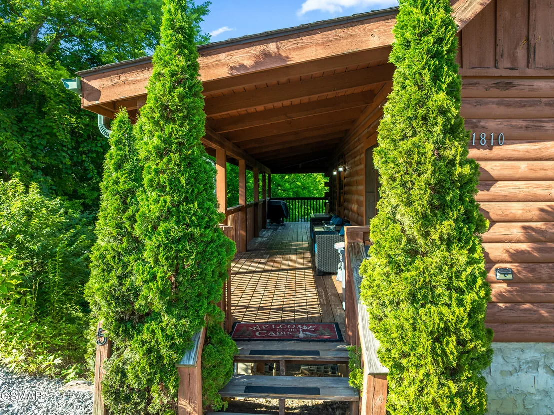 Photo of 1810 Trout Way