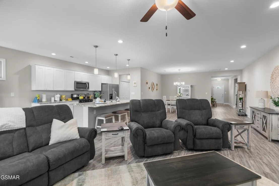 Photo of 2221 Boulder Crest Lane