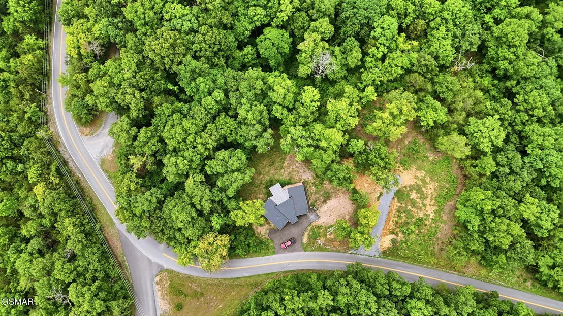 Photo of 1079 Pleasure Road