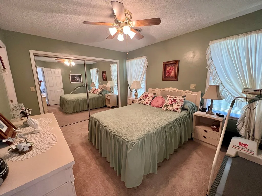 Photo of 587 Sunrise Circle