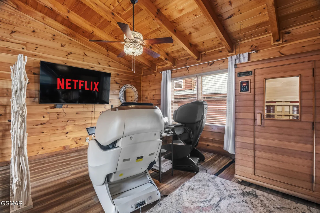 Photo of 605 Cherry Blossom Way