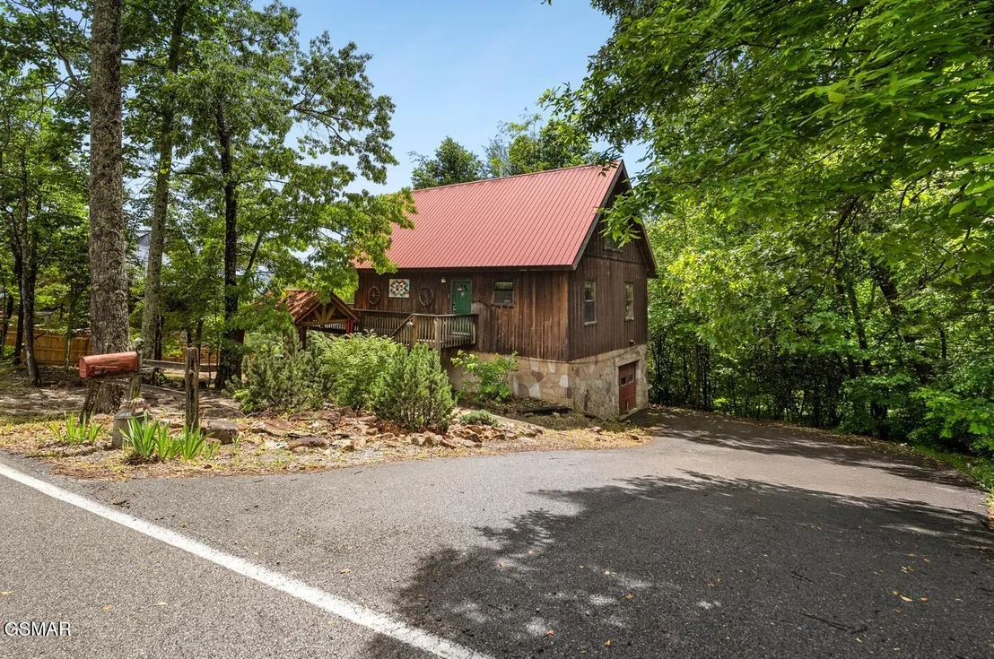 Photo of 2295 Bluff Mountain Road