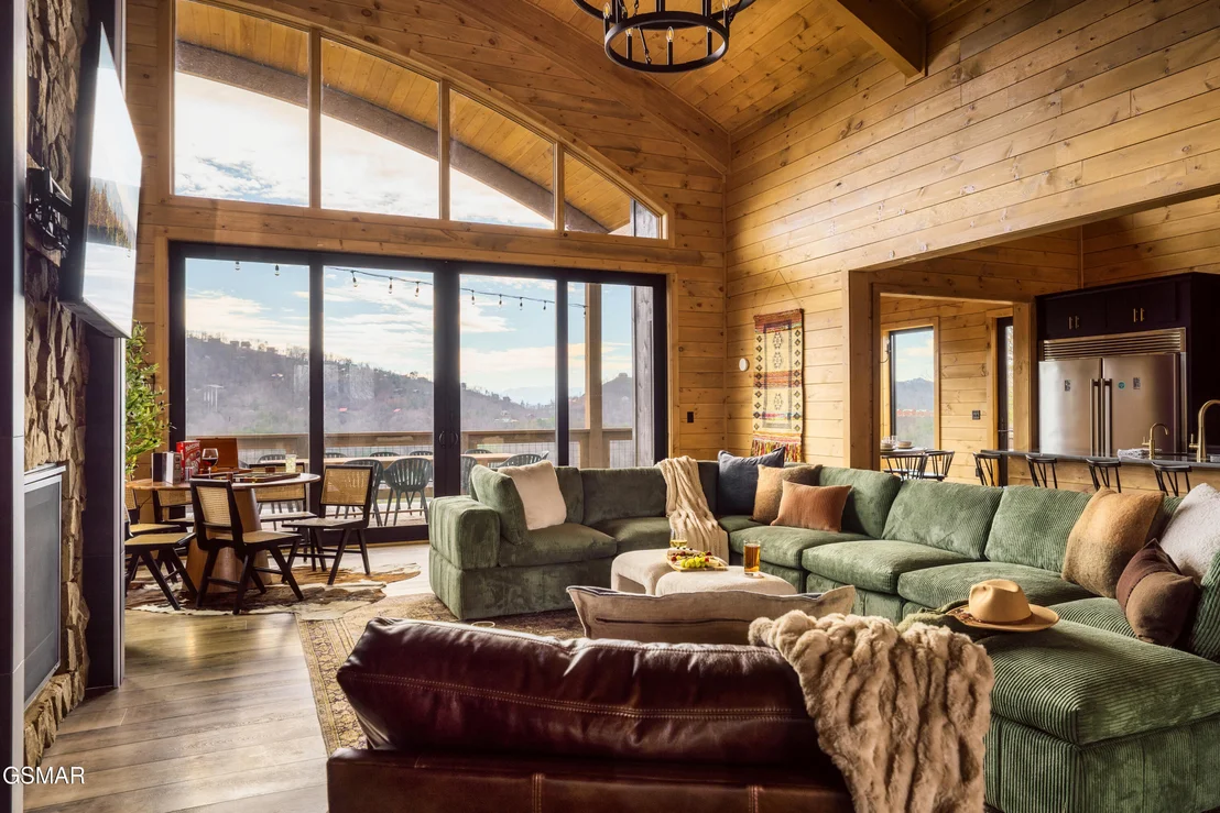 Photo of 2665 Cloud View Drive