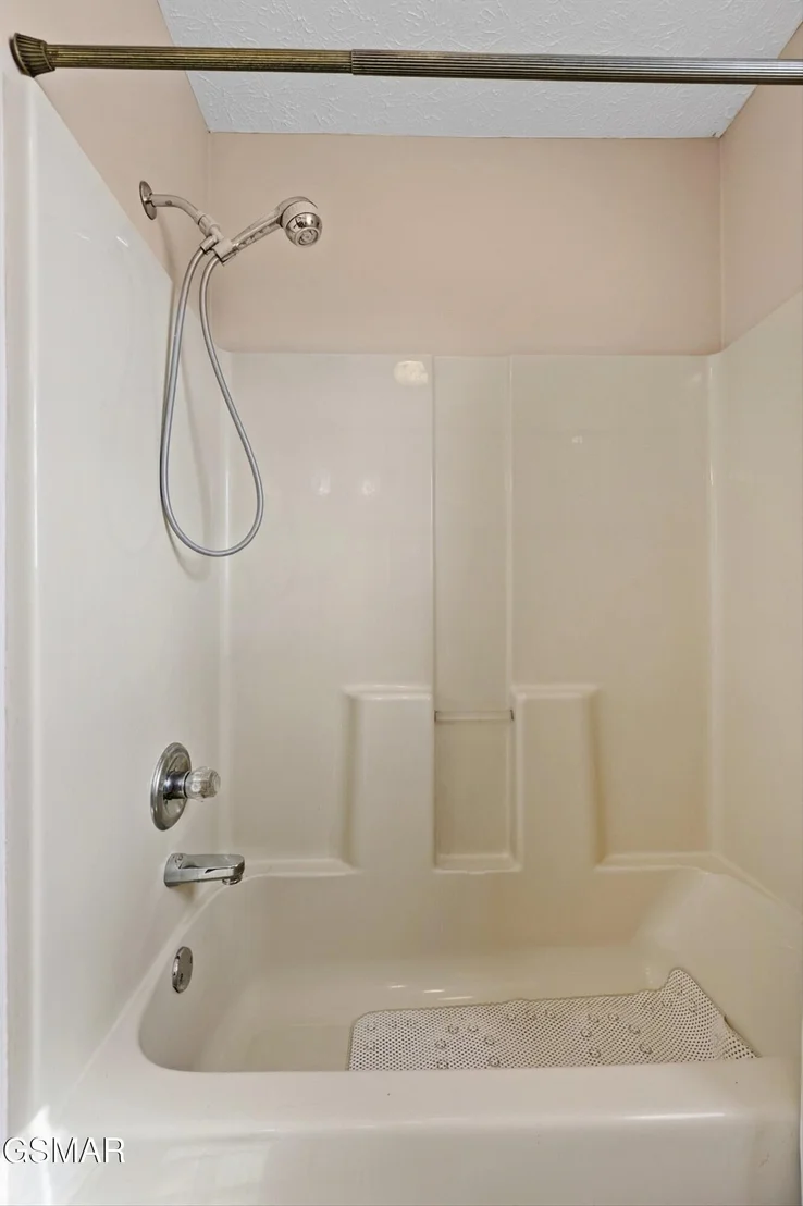 Photo of 401 Klondike Circle