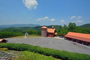 Photo of 1740 High Rock Way