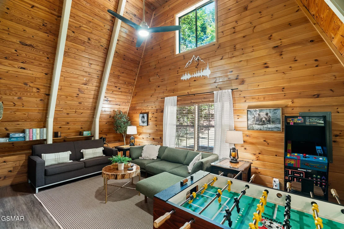 Photo of 459 Sugar Mtn Way
