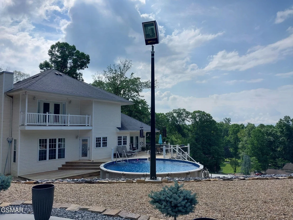 Photo of 917 Crickett Drive