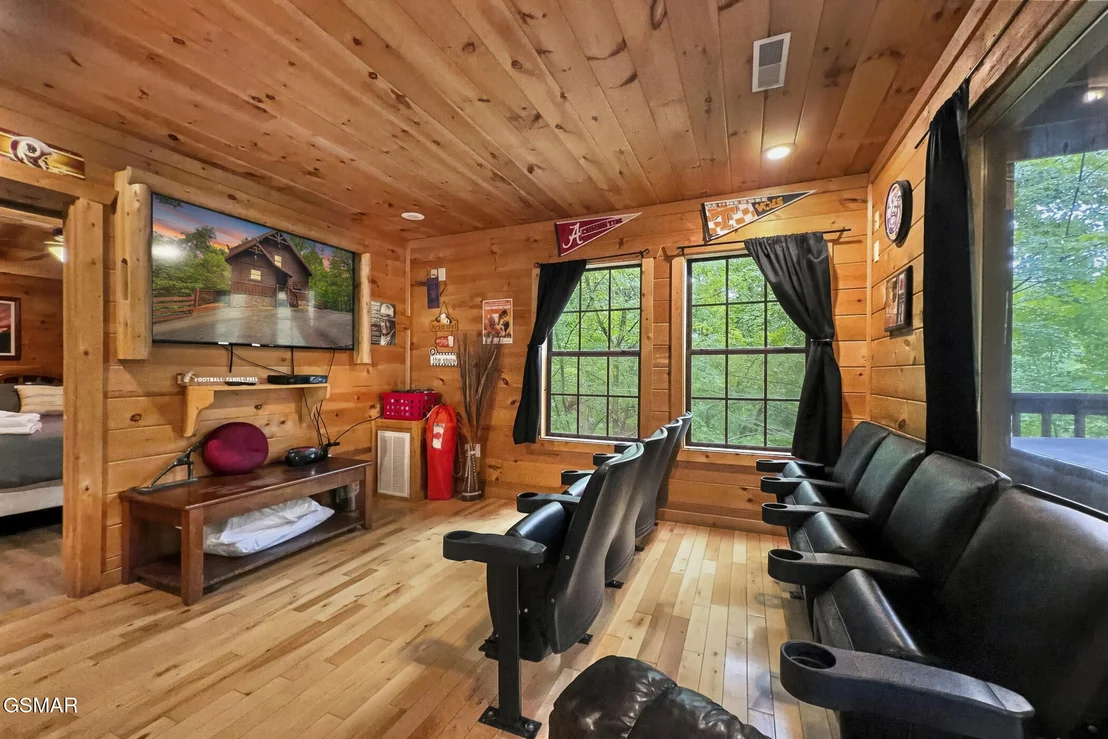 Photo of 2416 Balsam Circle