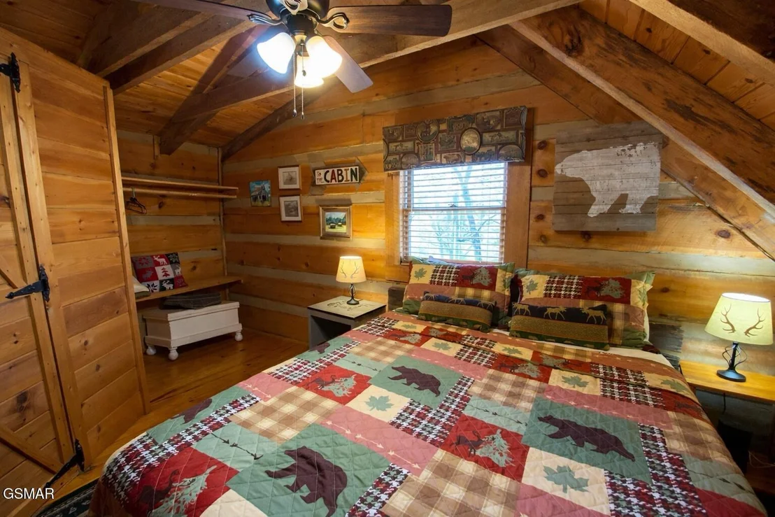 Photo of 2039 Piney Overlook Lane