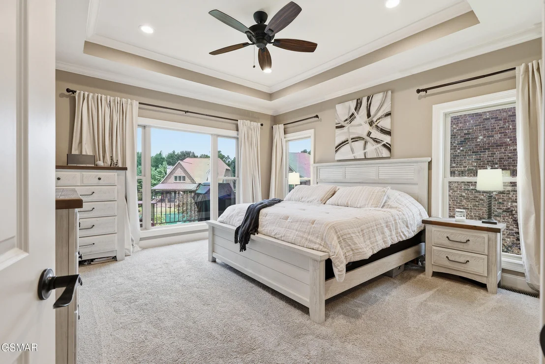 Photo of 705 Waters Edge