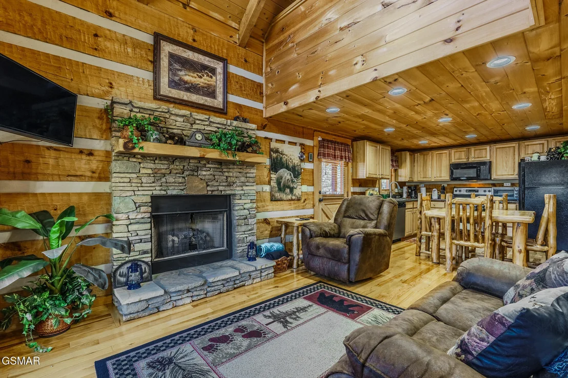 Photo of 1554 Bear Valley Road