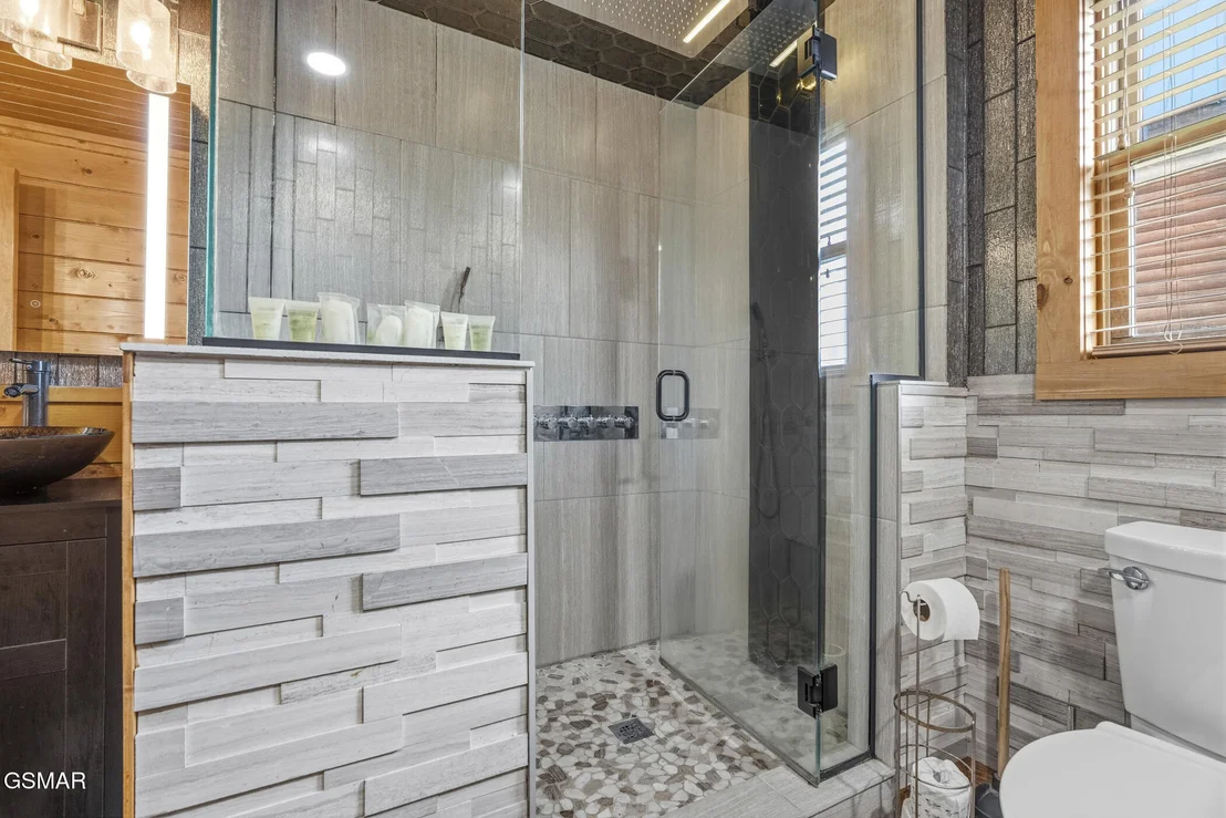 Photo of 605 Cherry Blossom Way