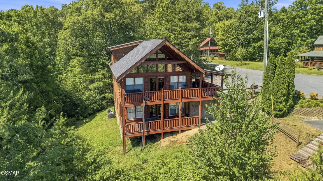Photo of 1713 Bear View Road