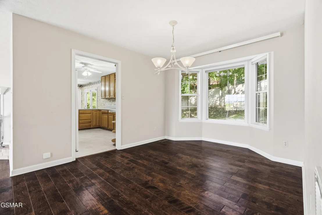 Photo of 716 Whippoorwill Circle