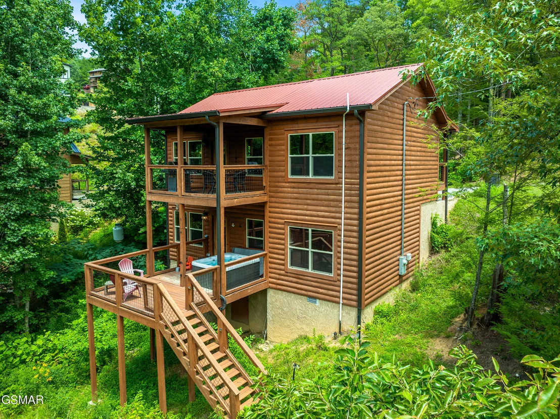Photo of 1533 Bear Valley Road