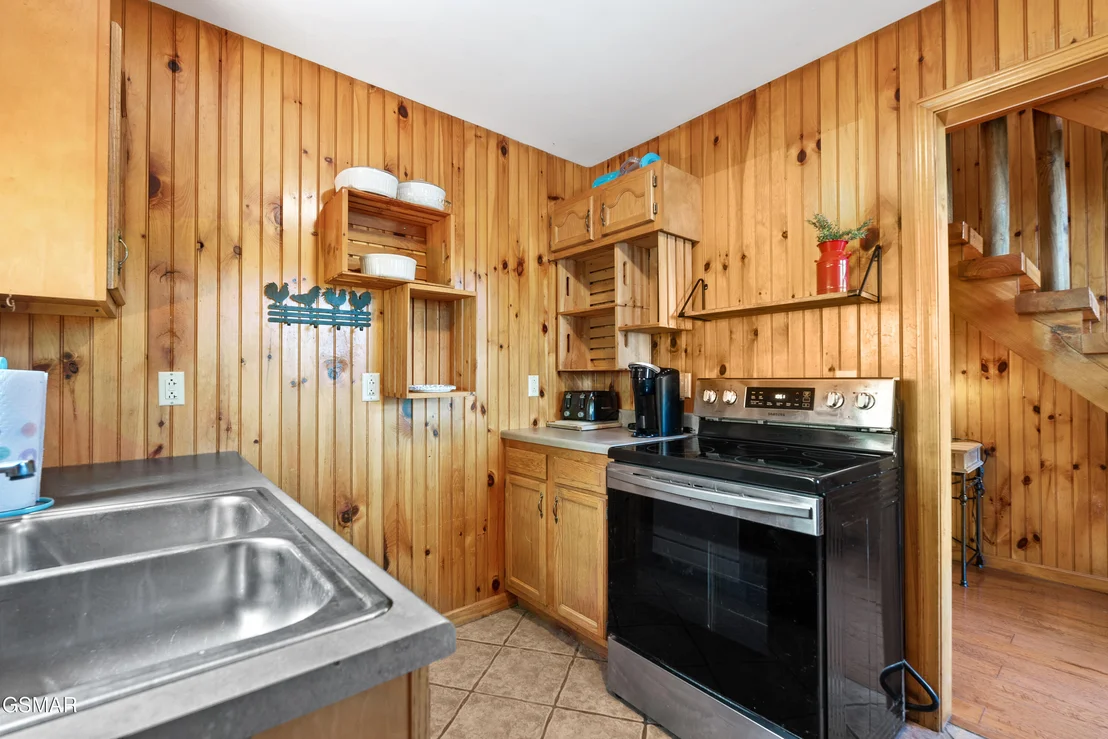 Photo of 2295 Bluff Mountain Road