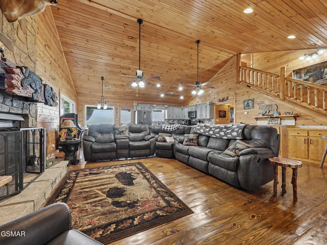 Photo of 714 Shell Mountain Road