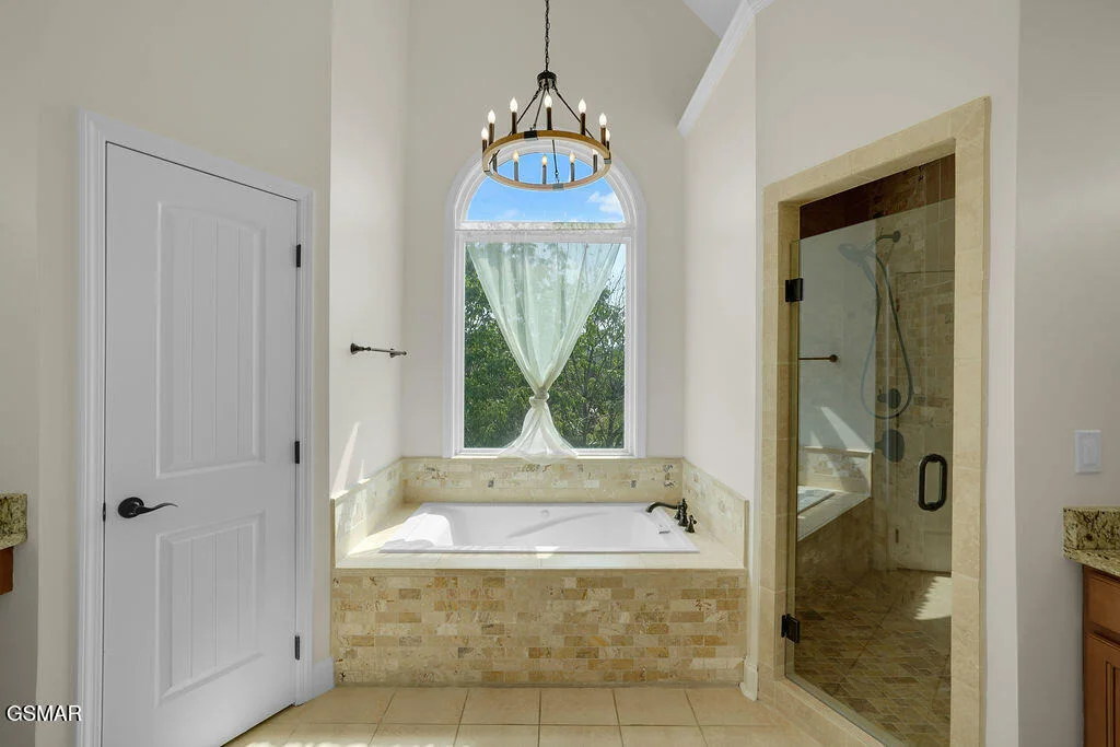 Photo of 1202 Foxwood Drive