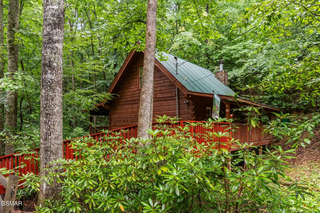 Photo of 1823 Laurel Valley Way