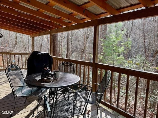 Photo of 1041 Ridgefield Drive