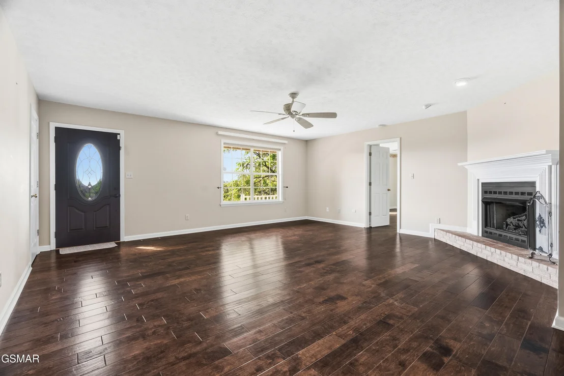 Photo of 716 Whippoorwill Circle