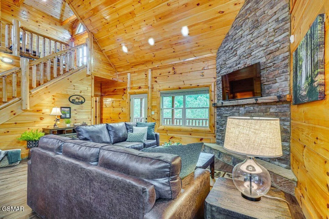 Photo of 2178 Bear Haven Way