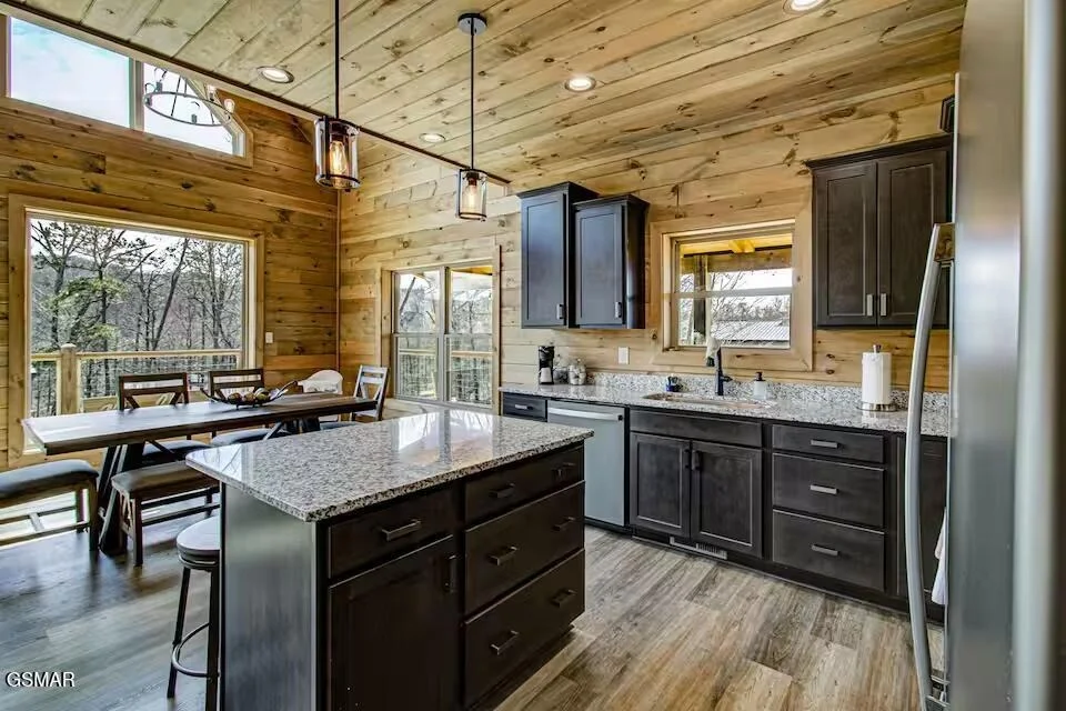 Photo of 2810 Red Sky Drive