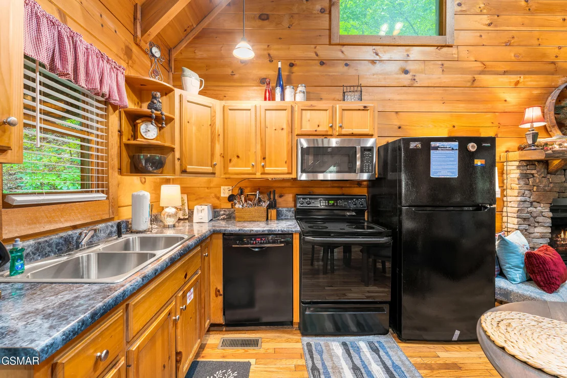 Photo of 1823 Laurel Valley Way