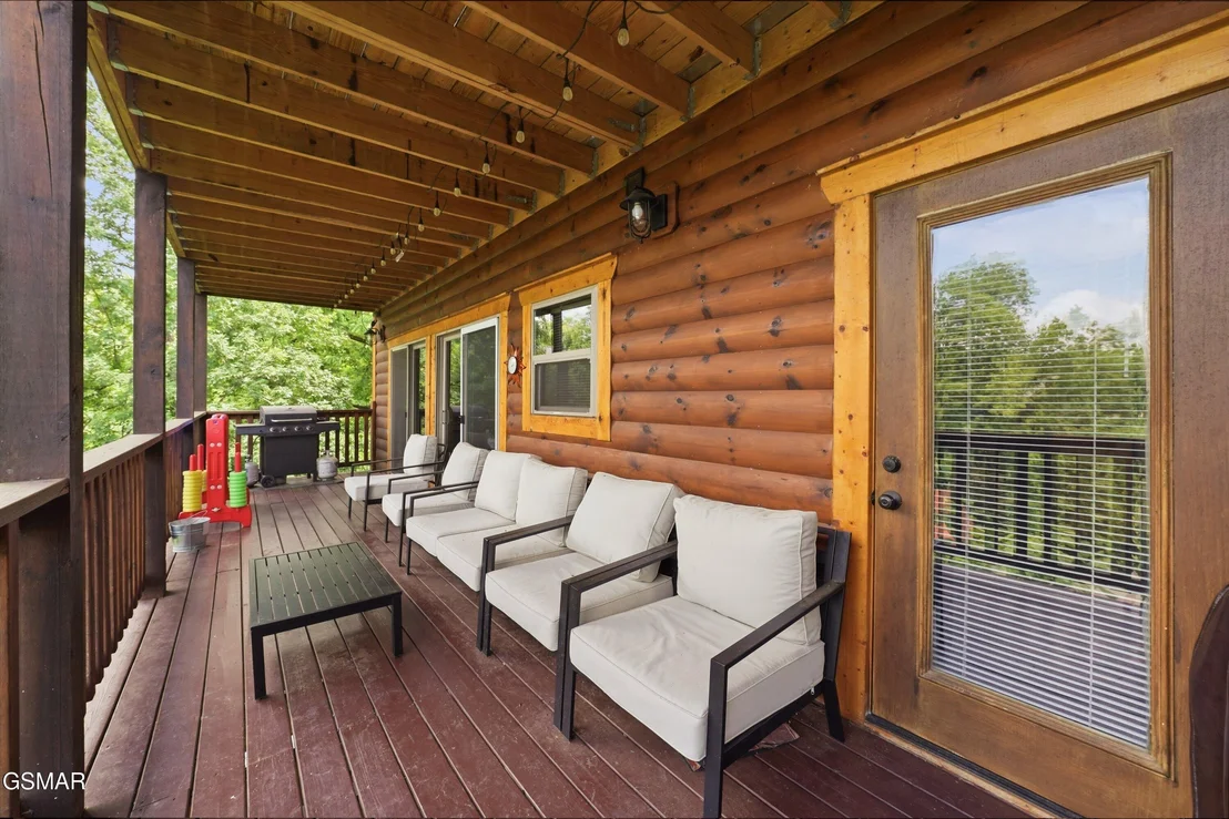 Photo of 452 Alpine Mountain Way