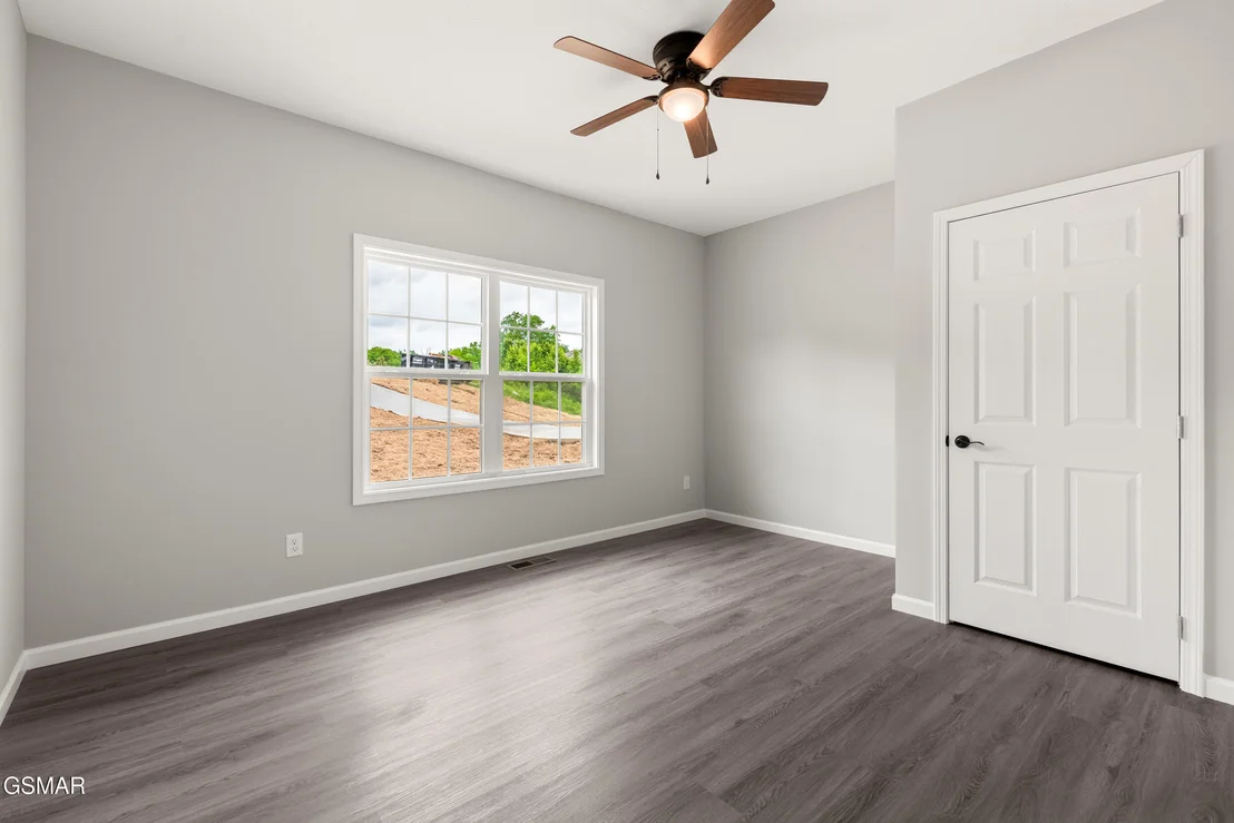Photo of 2050 Kings View Loop