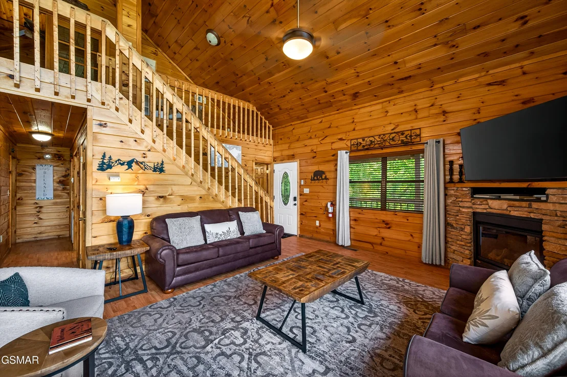 Photo of 2428 Breezy Road
