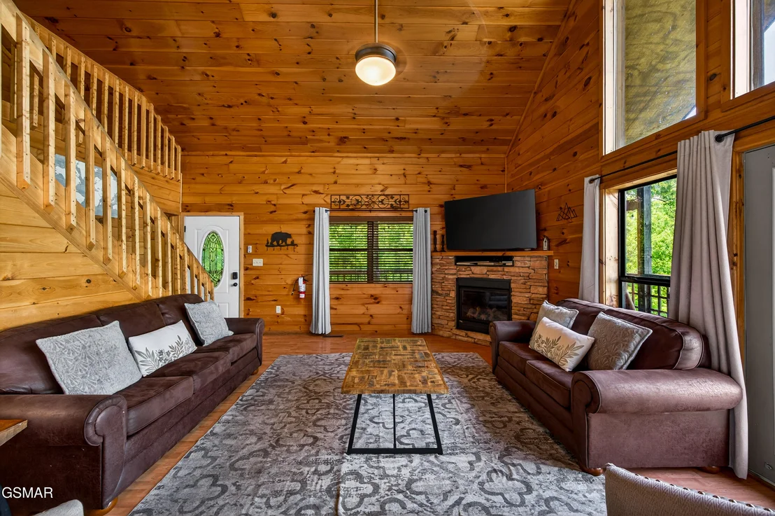 Photo of 2428 Breezy Road