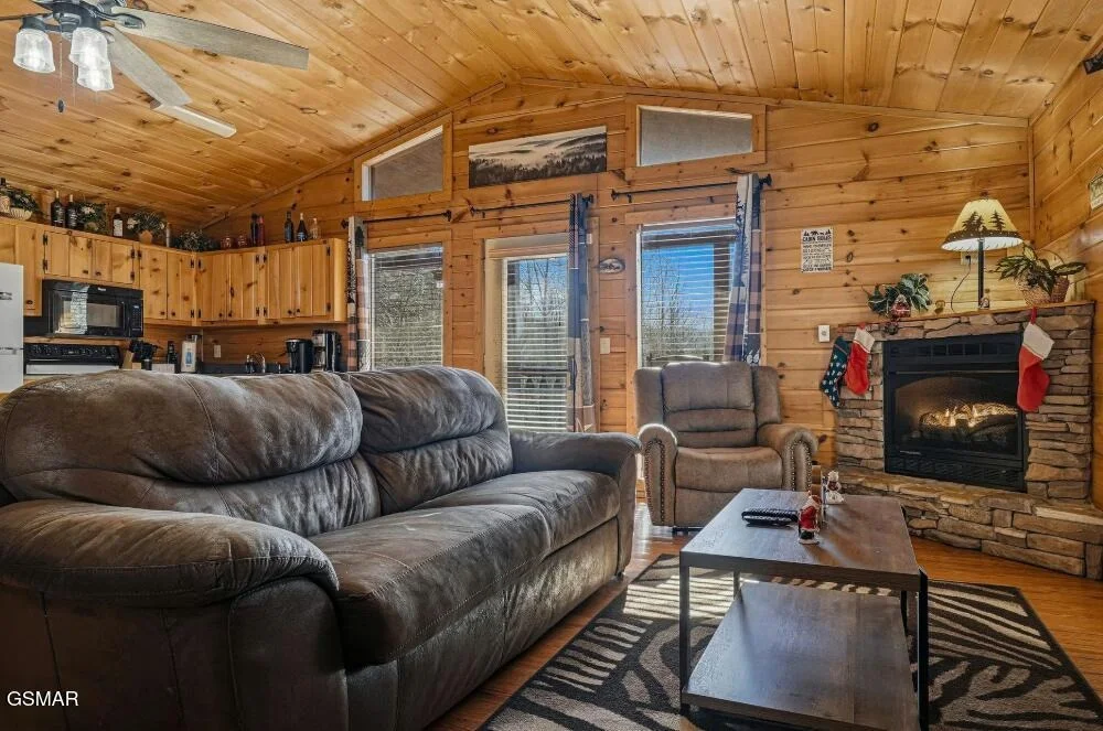 Photo of 3537 Bear Pen Gap Road